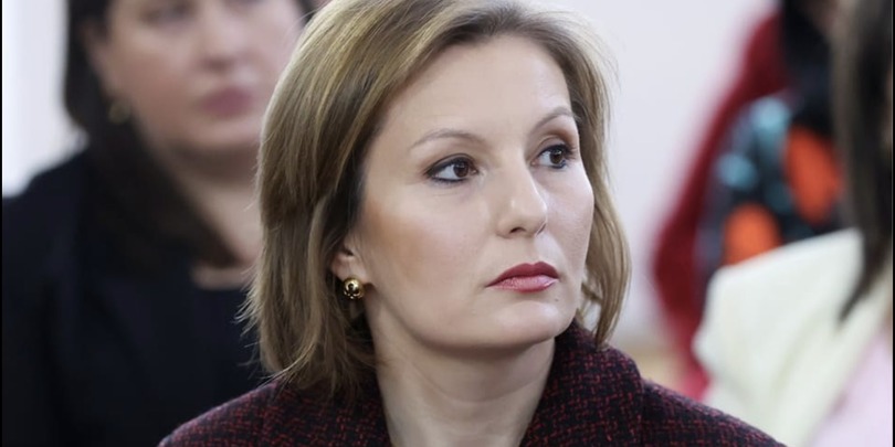 თეა ძოწენიძე