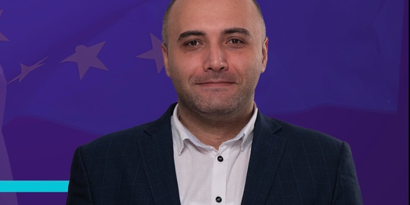 აკაკი გვიანიძე