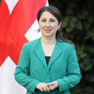 თეონა ჭალიძე